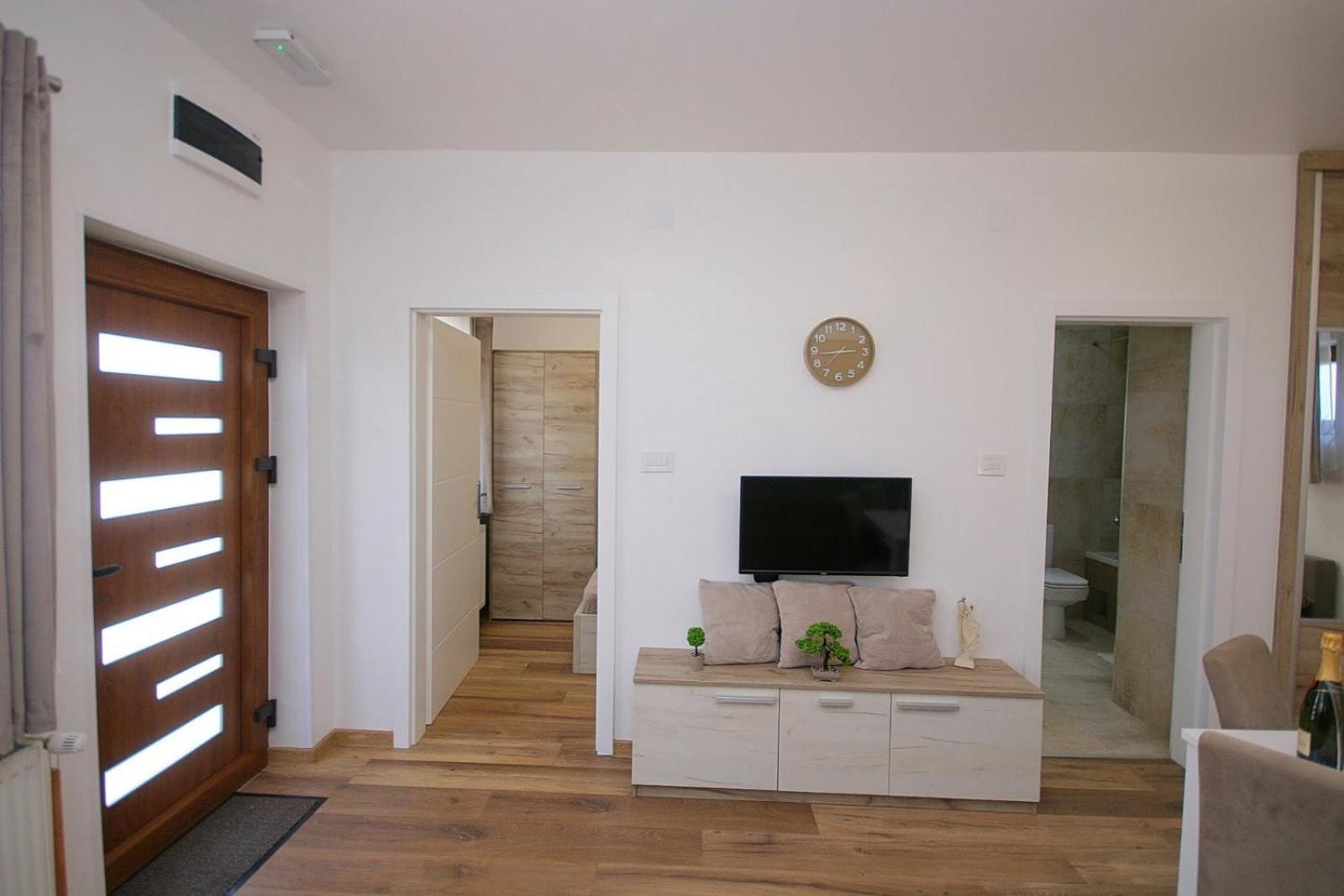 Anro Apartment ปาลิช ภายนอก รูปภาพ